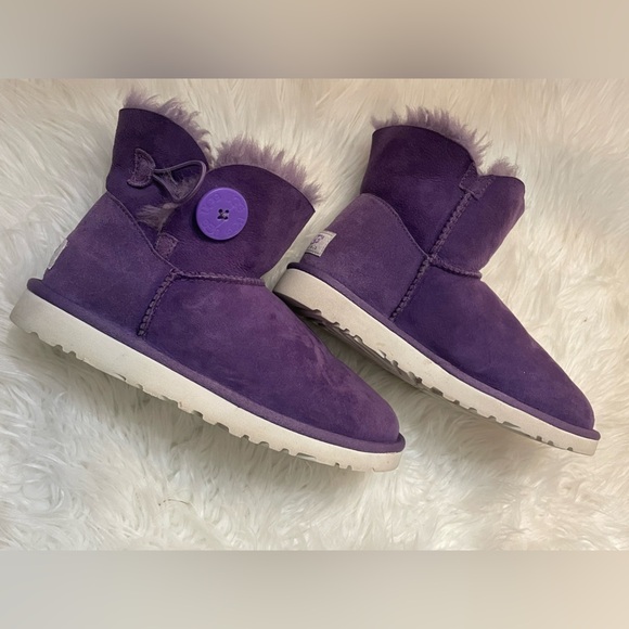 UGG Mini Bailey Button II in Purple Women Size 6 - Picture 9 of 11